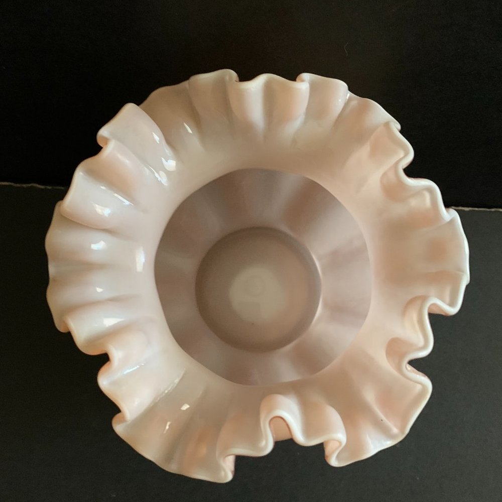 Fenton Pink Ruffled Vase - Picture 2 of 3